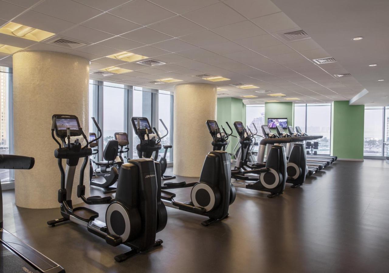 City Centre Rotana Doha Ngoại thất bức ảnh Elliptical cross trainers