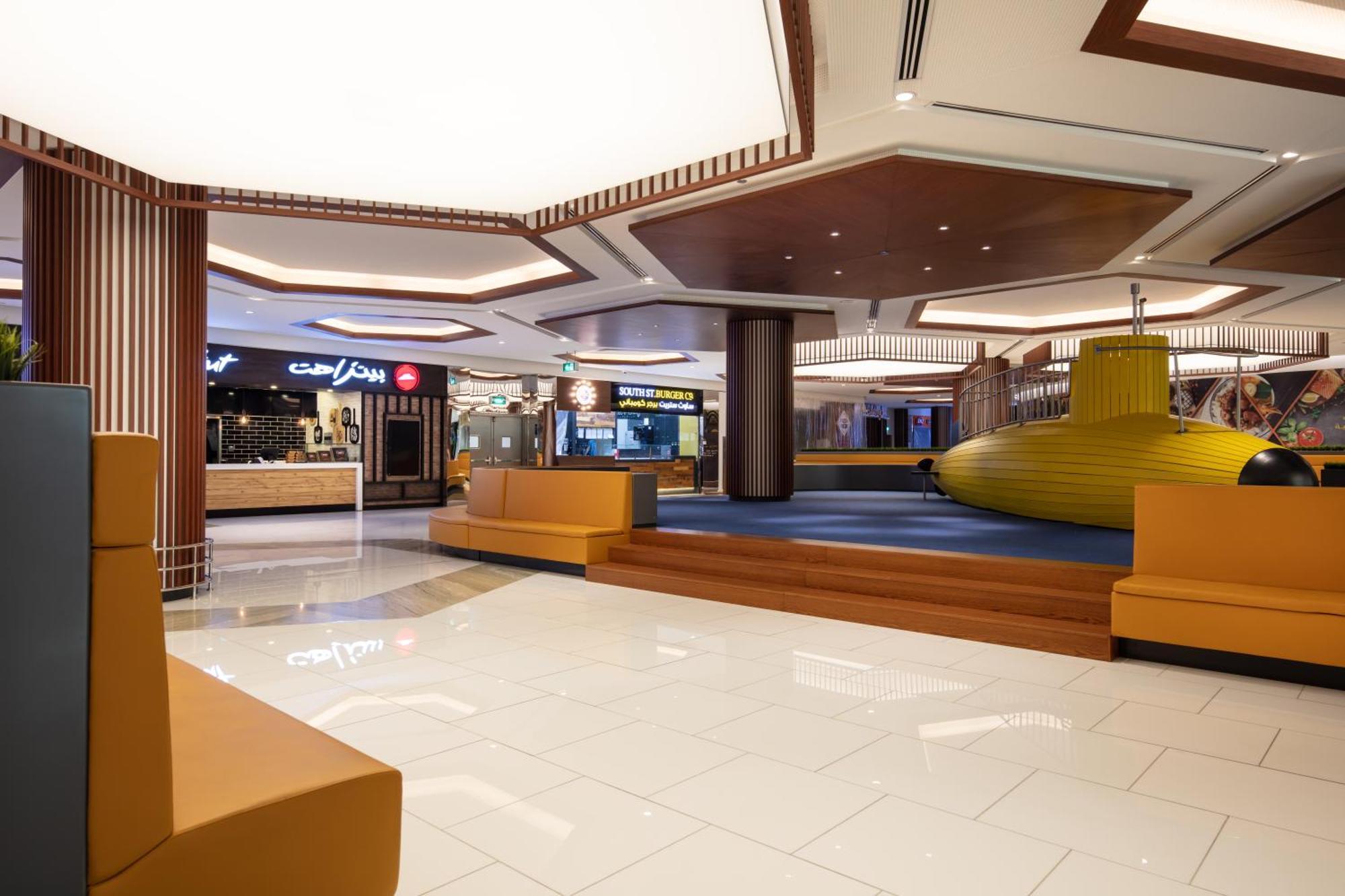 City Centre Rotana Doha Ngoại thất bức ảnh The interior of the terminal