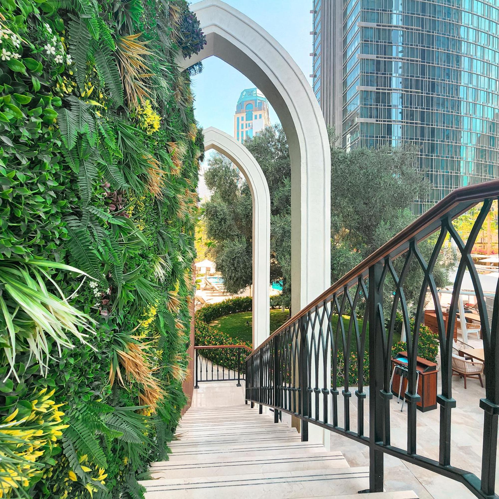 City Centre Rotana Doha Ngoại thất bức ảnh The Green Wall at the Four Seasons Hotel, Los Angeles